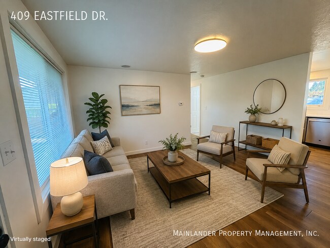 Building Photo - 409-411 Eastfield Dr