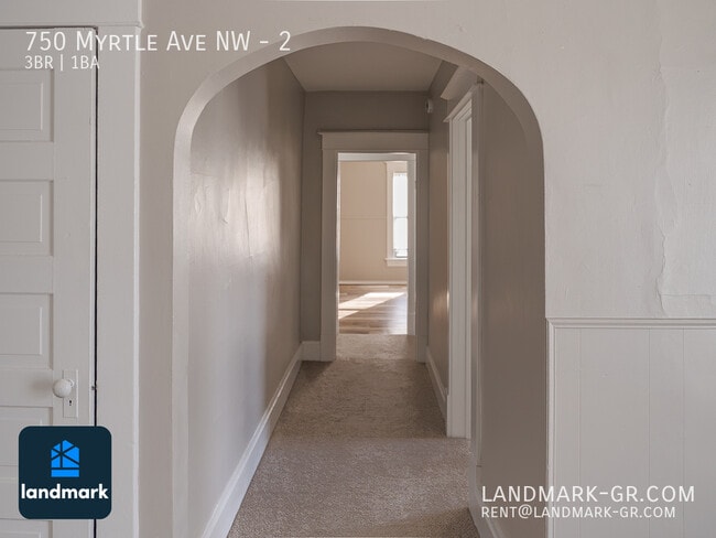 Building Photo - 750 Myrtle St NW