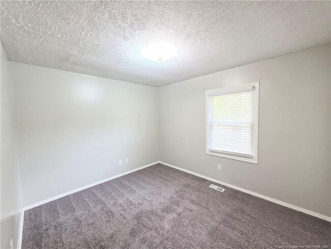 Building Photo - 425 Morley Dr