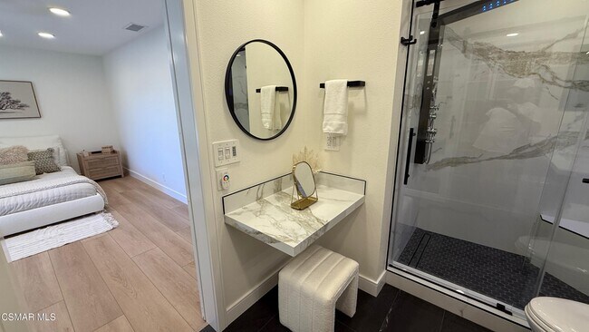 Building Photo - 3439 Highwood Ct