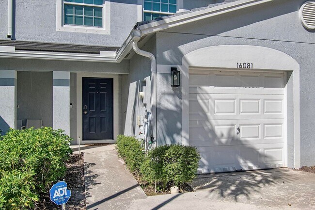 Building Photo - 16081 Sierra Palms Dr