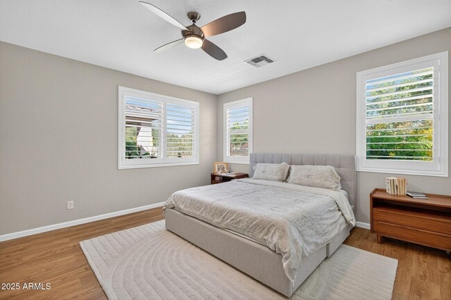 Building Photo - 8984 W Diana Ave