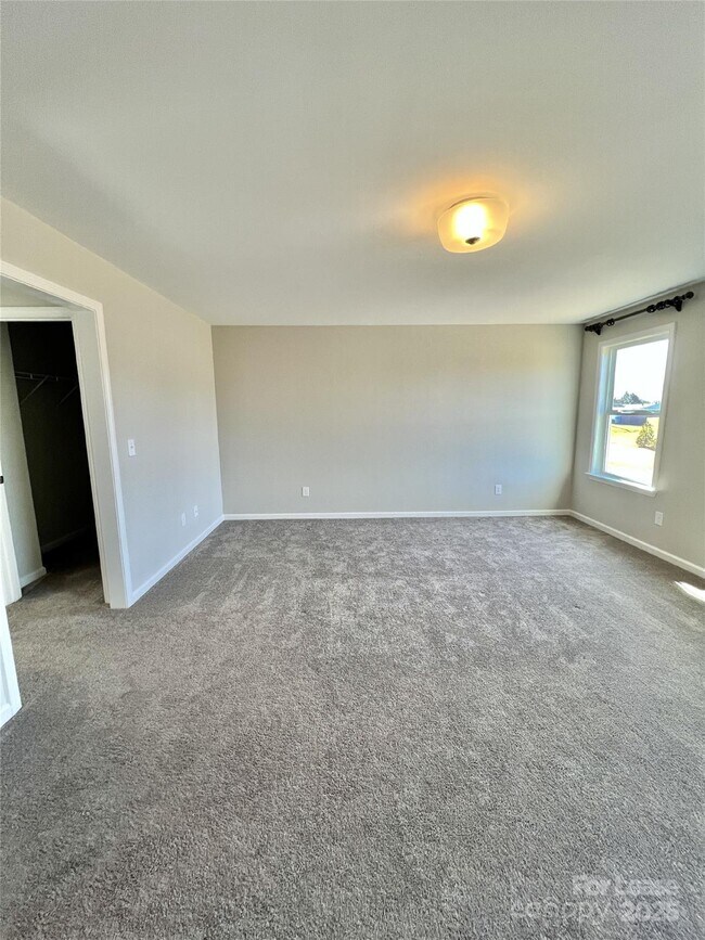Building Photo - 1006 Creeks Landing Dr