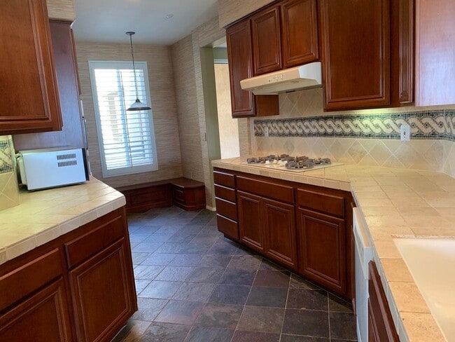 Building Photo - Major Ocean & Lagoon Views from this Beaut...