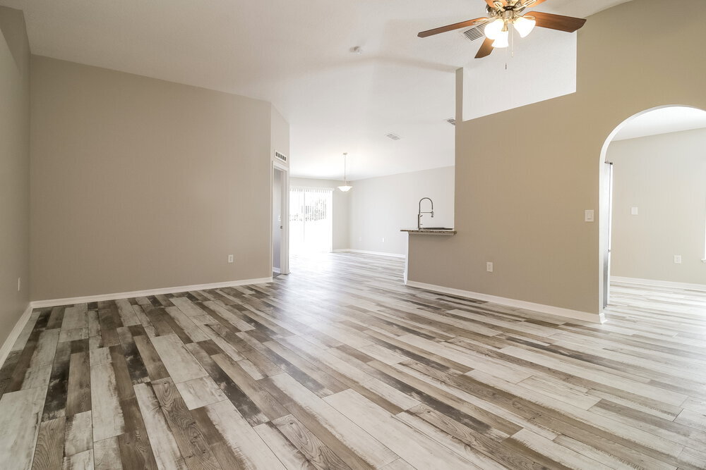 Building Photo - 2114 Nicollett Way