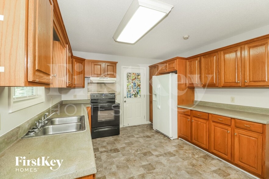 Building Photo - 6201 9th St