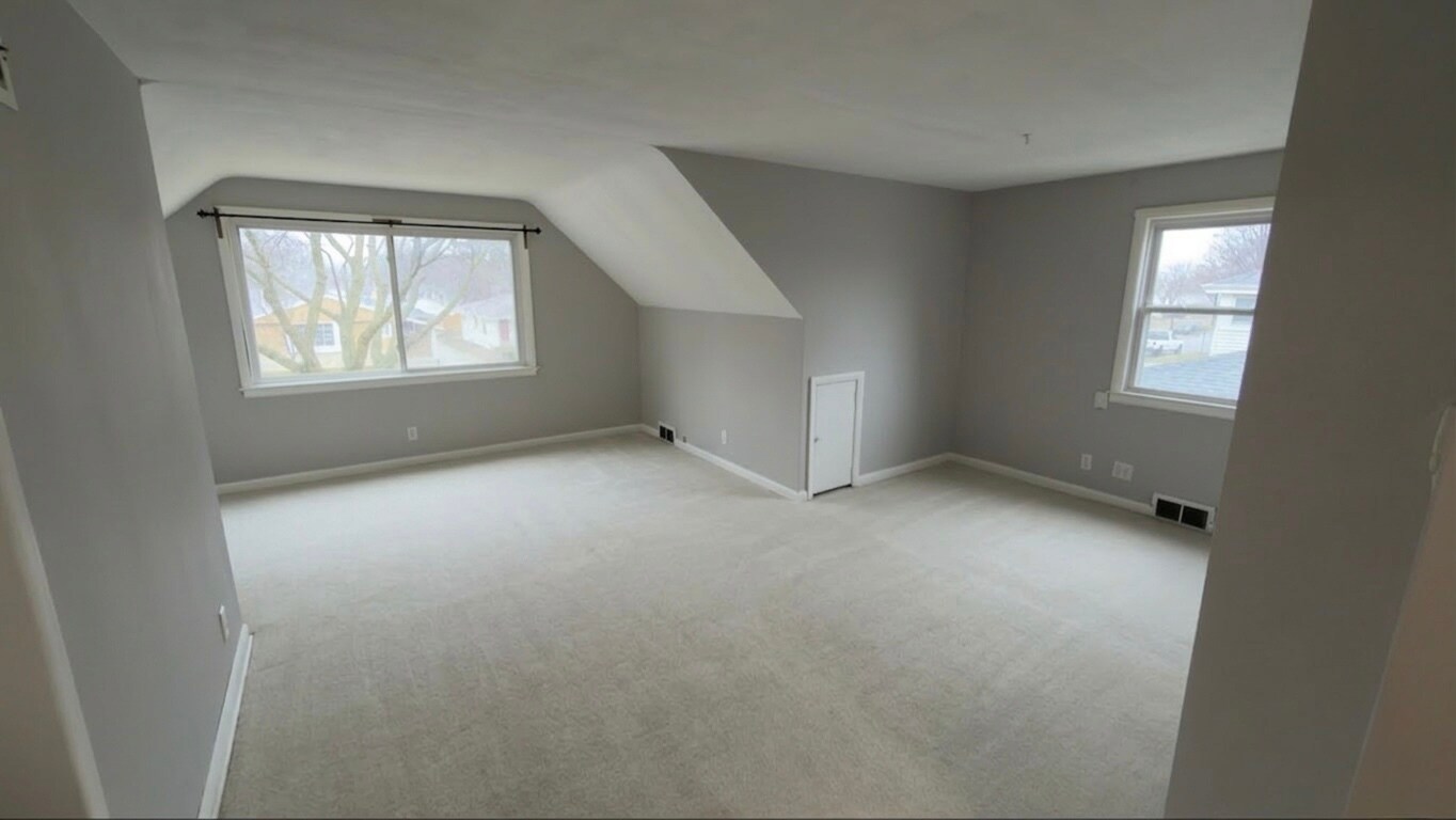 Building Photo - 4383 S 5th Pl