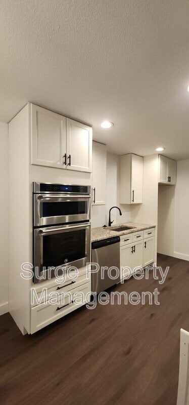 Building Photo - 1112 Concord Dr