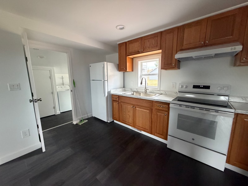 Building Photo - 26394 Culver St