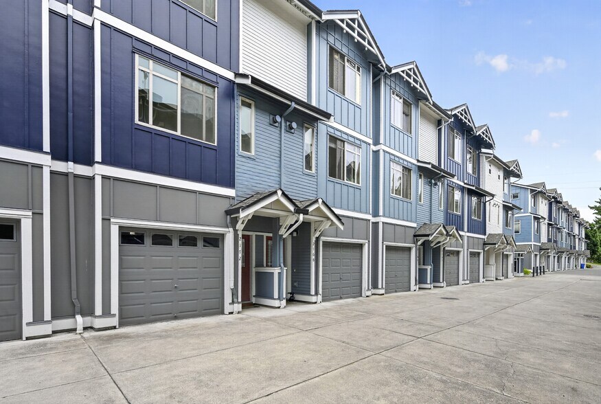Building Photo - 2172 Yakima Ct