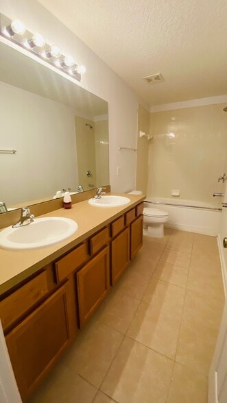 Building Photo - 6405 Shortleaf Pl