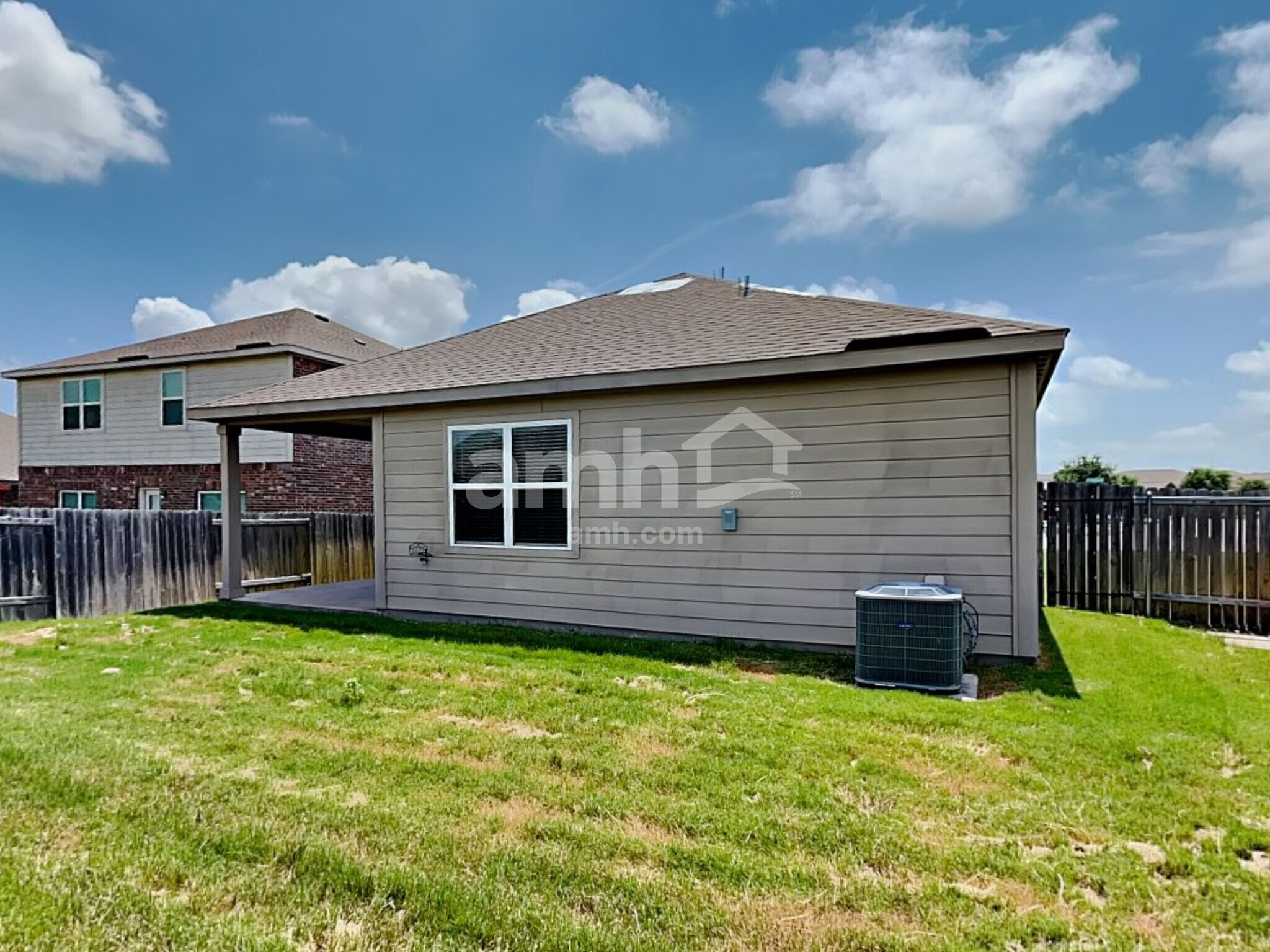 Building Photo - 1544 Park Trails Blvd