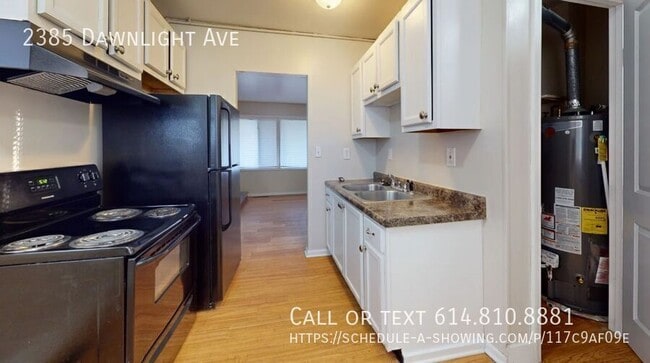 Building Photo - 2385 Dawnlight Ave