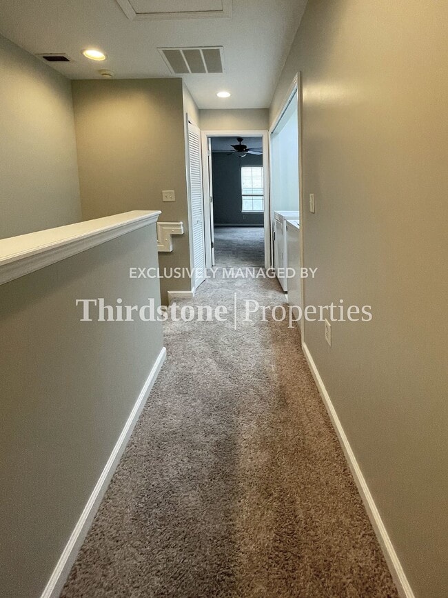 Building Photo - 1458 Landau Rd