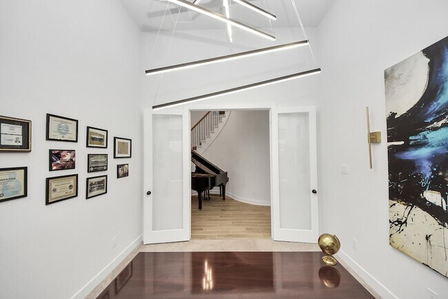 Building Photo - 29021 Red Lp Dr