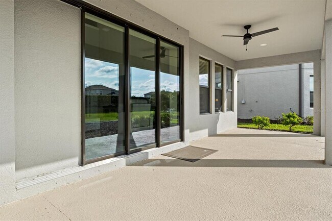 Building Photo - 9312 Tequila Sunrise Dr