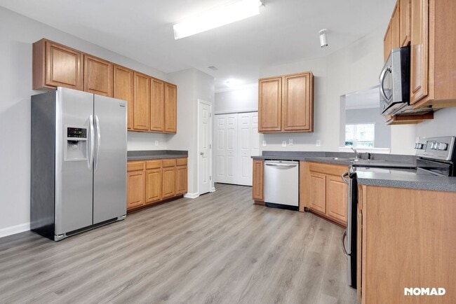 Building Photo - 3 Bedroom Single Family Home in Columbia