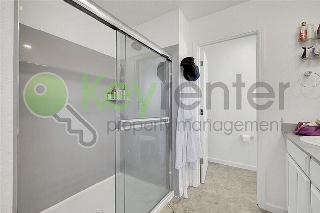 Building Photo - 3843 Bridgemeadow Way