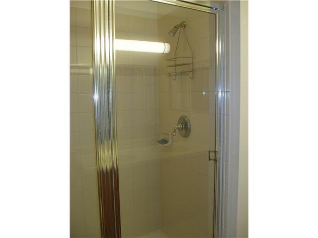 Building Photo - 3027 N Evergreen Cir