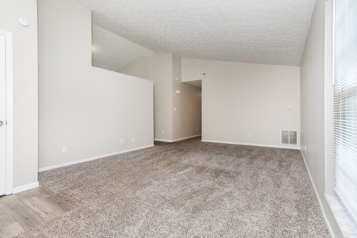 Building Photo - 818 Ashley Ct