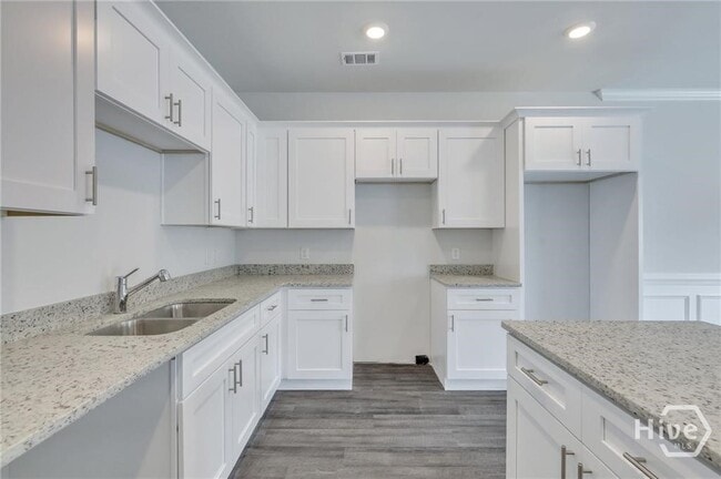 Building Photo - 524 Gov Treutlen Cir