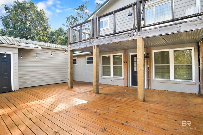 Building Photo - 18870 Highland Dr