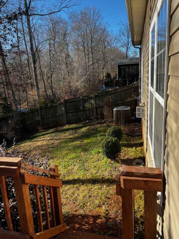 Building Photo - 258 Twilitemist Dr