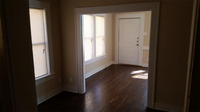 Building Photo - 3725 K Avenue