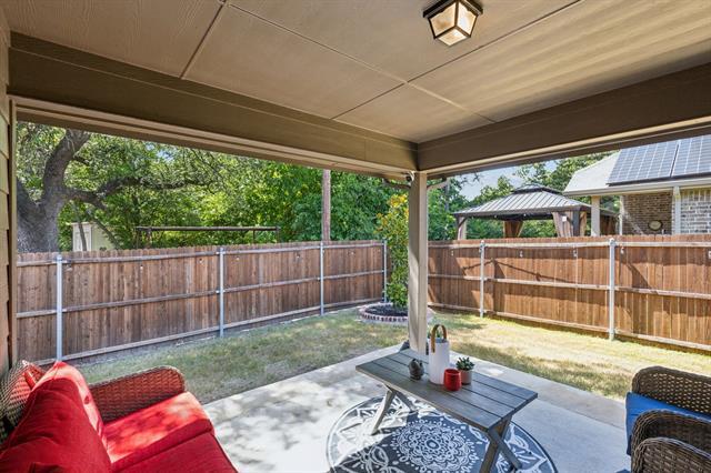 Building Photo - 121 Gardenia Dr
