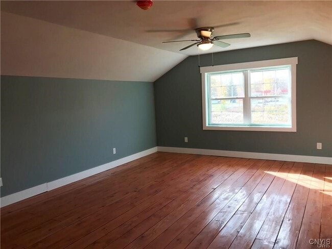 Building Photo - 1019 Fyler Rd
