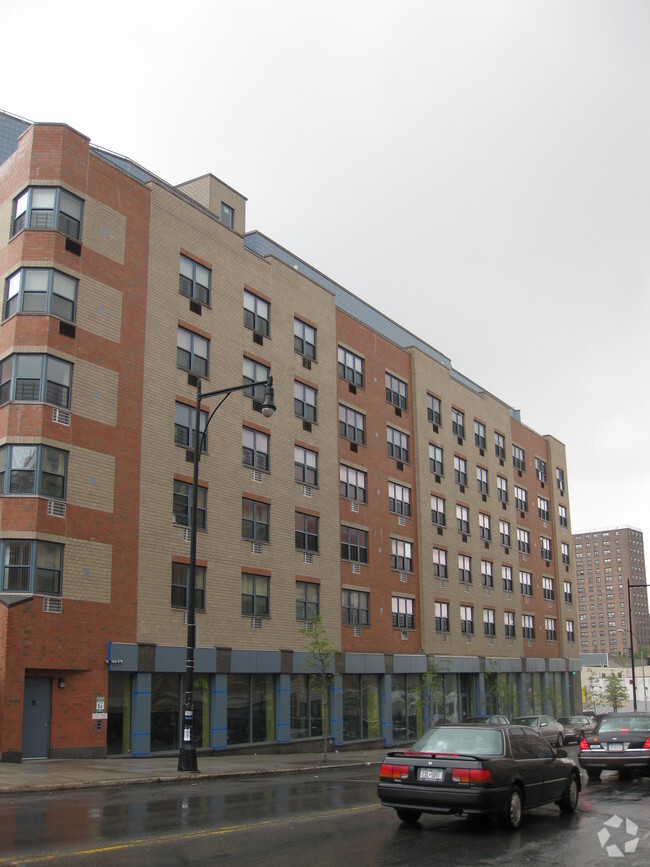 Building Photo - Bushwick Gardens