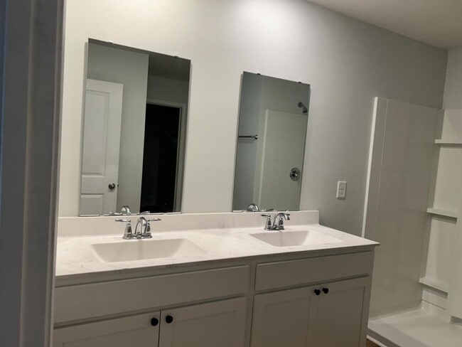 Building Photo - 205 Math Pl