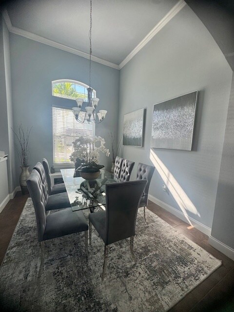 Building Photo - 1410 Vía Milanese