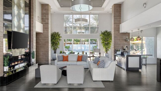 Building Photo - 14 W Villa Rita Dr