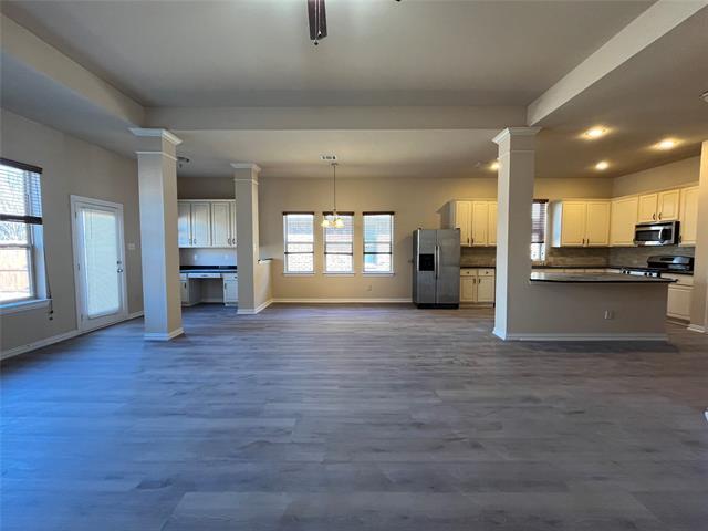 Building Photo - 1409 Toucan Dr