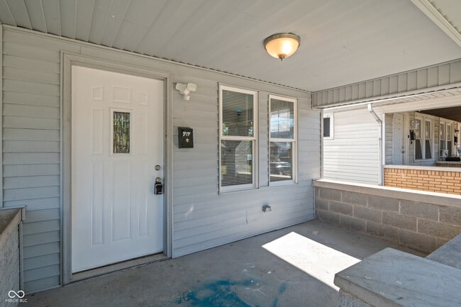 Building Photo - 717 N Grant Ave