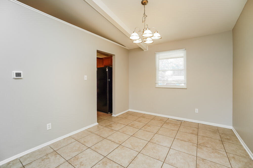 Building Photo - 1399 Fullen Rd