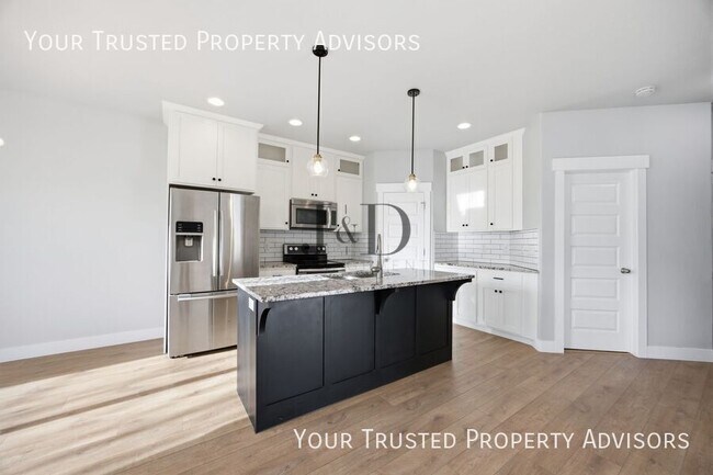 Building Photo - 960 S 2040 W