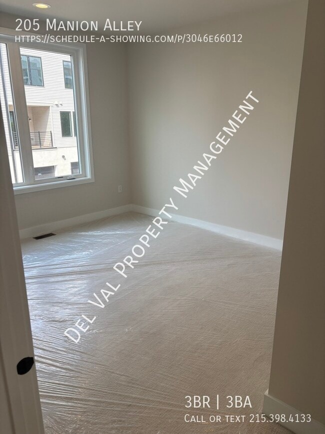 Building Photo - 205 Manion Aly