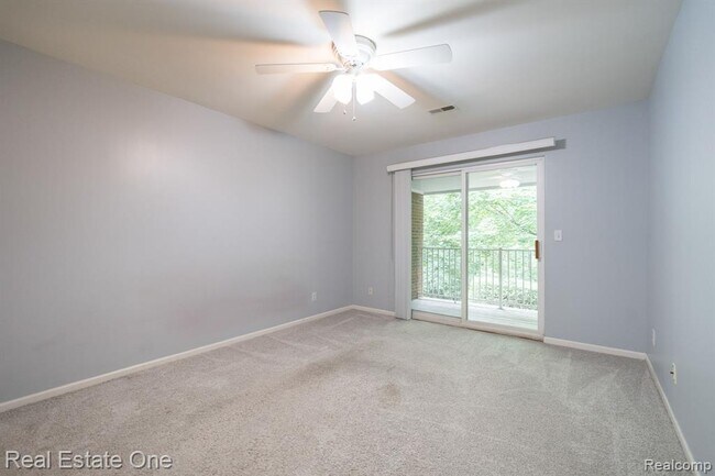 Building Photo - 44770 Marigold Dr