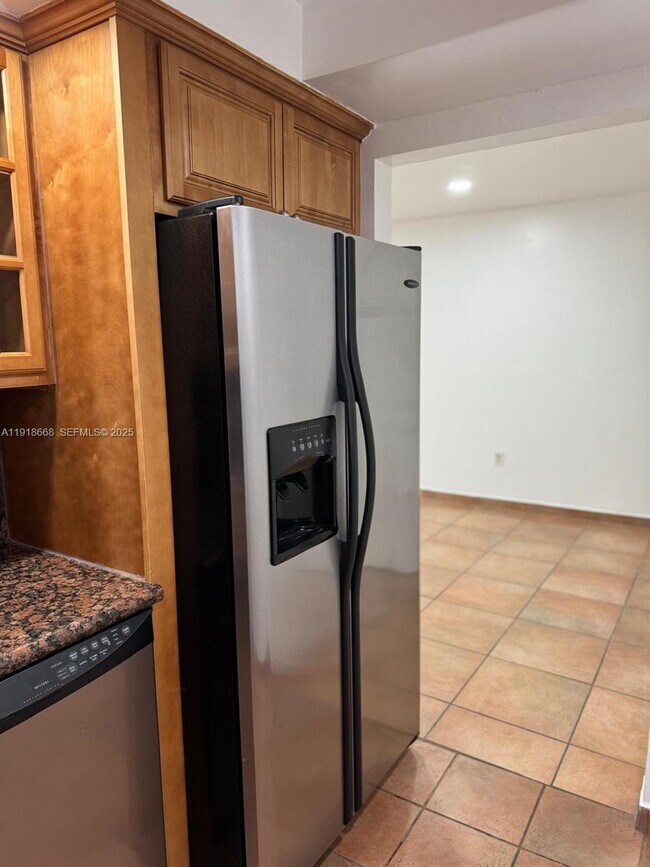 Building Photo - 5731 NW 37th St