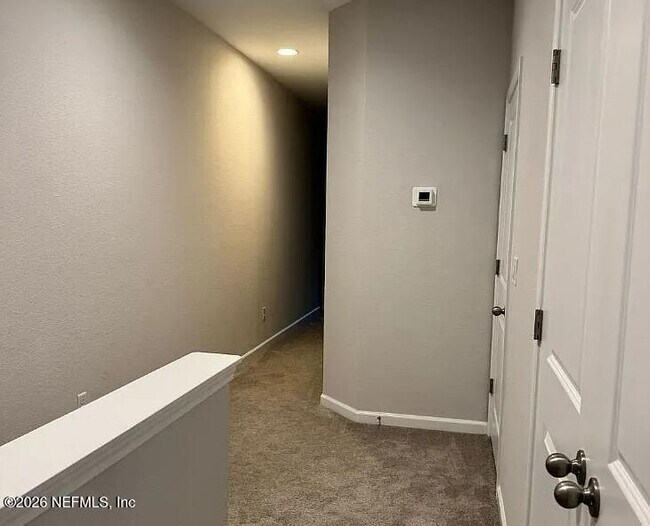 Building Photo - 378 Brandon Lks Dr