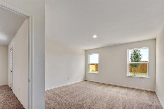 Building Photo - 140 Allington Cir