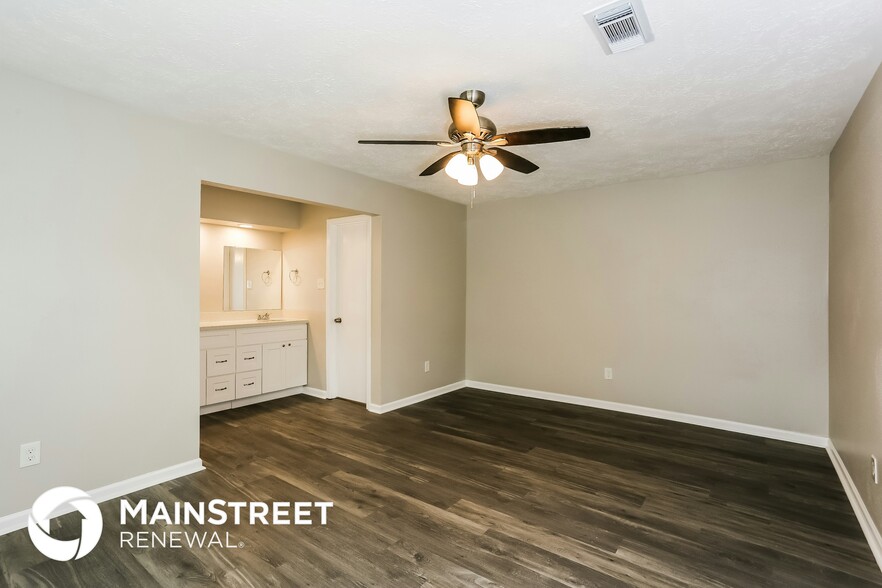 Building Photo - 1703 Willow Mill Dr