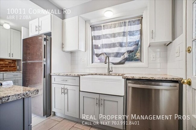 Building Photo - 10011 Cornwall Rd