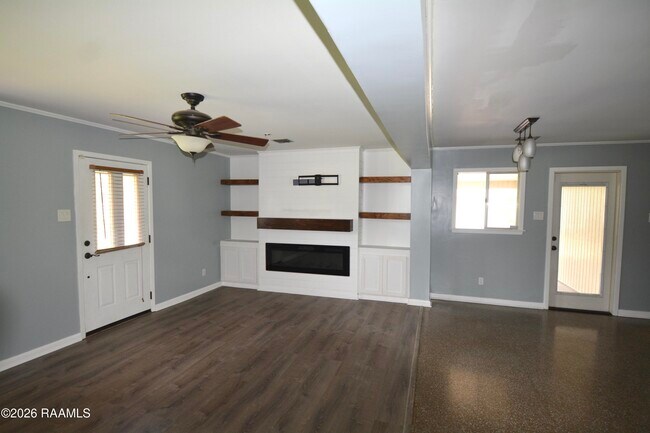 Building Photo - 101 Boxwood Dr