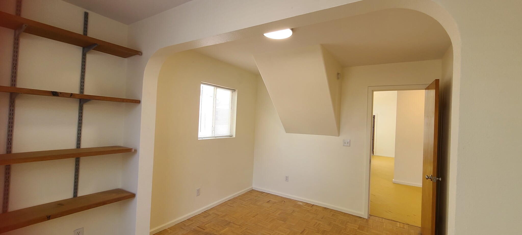 Building Photo - 817 Slate Ave NW