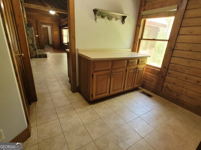 Building Photo - 2391 Booth Cir