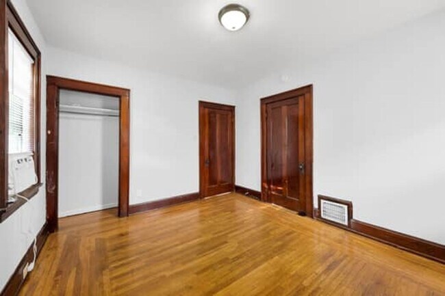 Building Photo - 1026 Schiff Ave