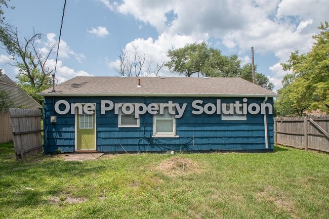 Building Photo - 5001 Carolina St